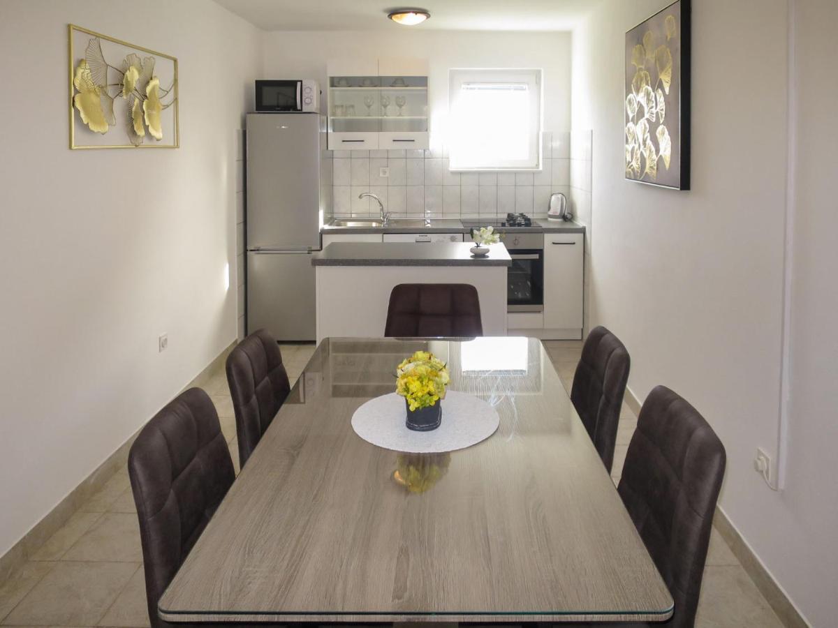 Holiday Home Tone By Interhome Privlaka  Zewnętrze zdjęcie